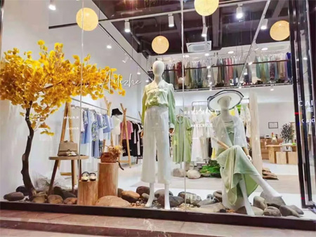 店铺经营 新零售时代 如何经营好一家女装店？