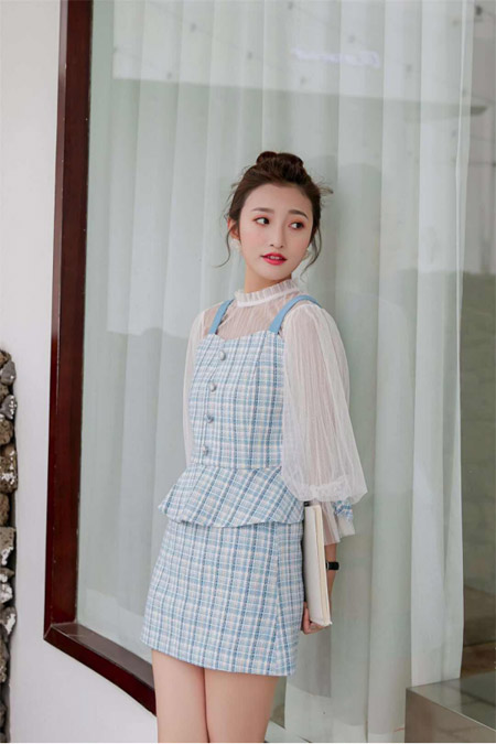 YYMOLI樱语茉莉 衣服 是一种精神追求