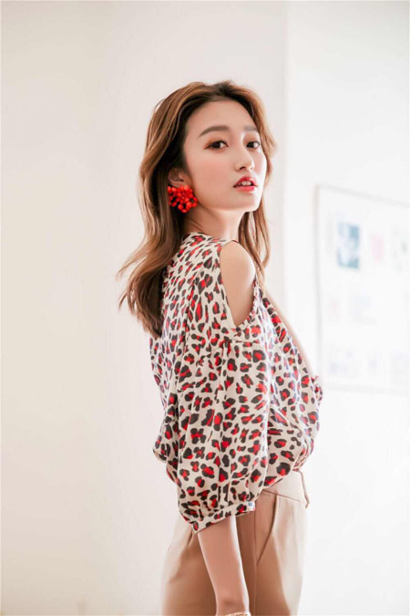 YYMOLI樱语茉莉 衣服 是一种精神追求