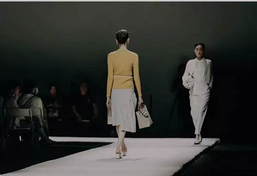 Eall.cz意澳 2022 S/S 深圳时装周×[无羁]