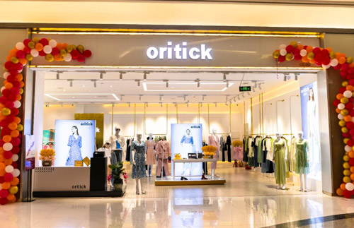 oritick奥伦提&胡贝儿 诚邀与您一起相约时装SHOW